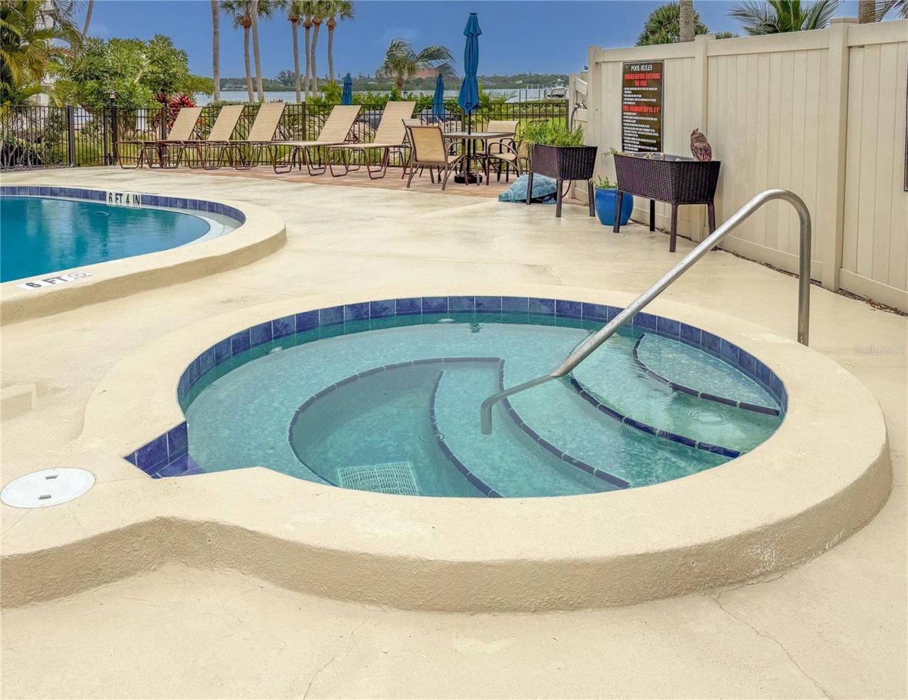 8735 Midnight Pass Road, Unit 301B, Sarasota, FL 34242 Photo