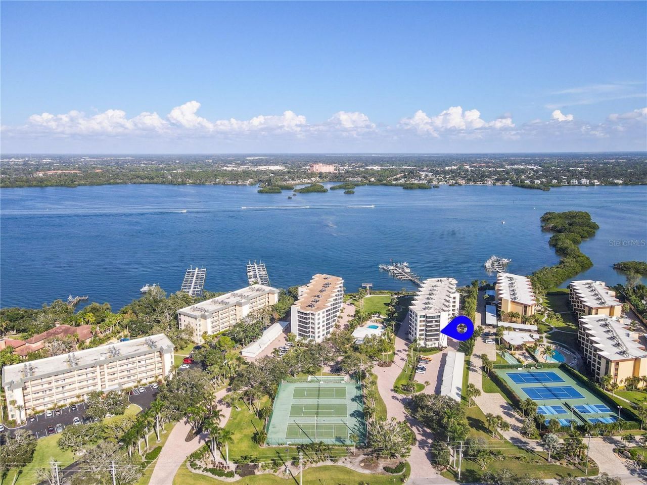 8735 Midnight Pass Road, Unit 301B, Sarasota, FL 34242 Photo