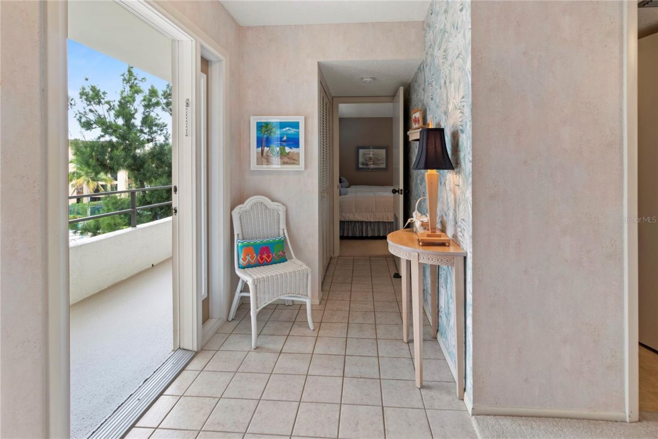 8735 Midnight Pass Road, Unit 301B, Sarasota, FL 34242 Photo