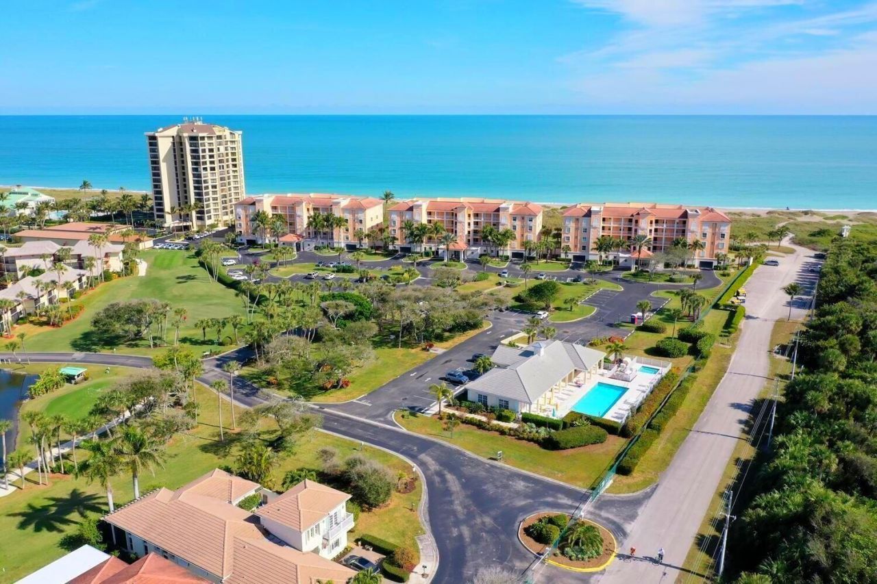 90 Southstar Drive, Fort Pierce, FL 34949 Photo