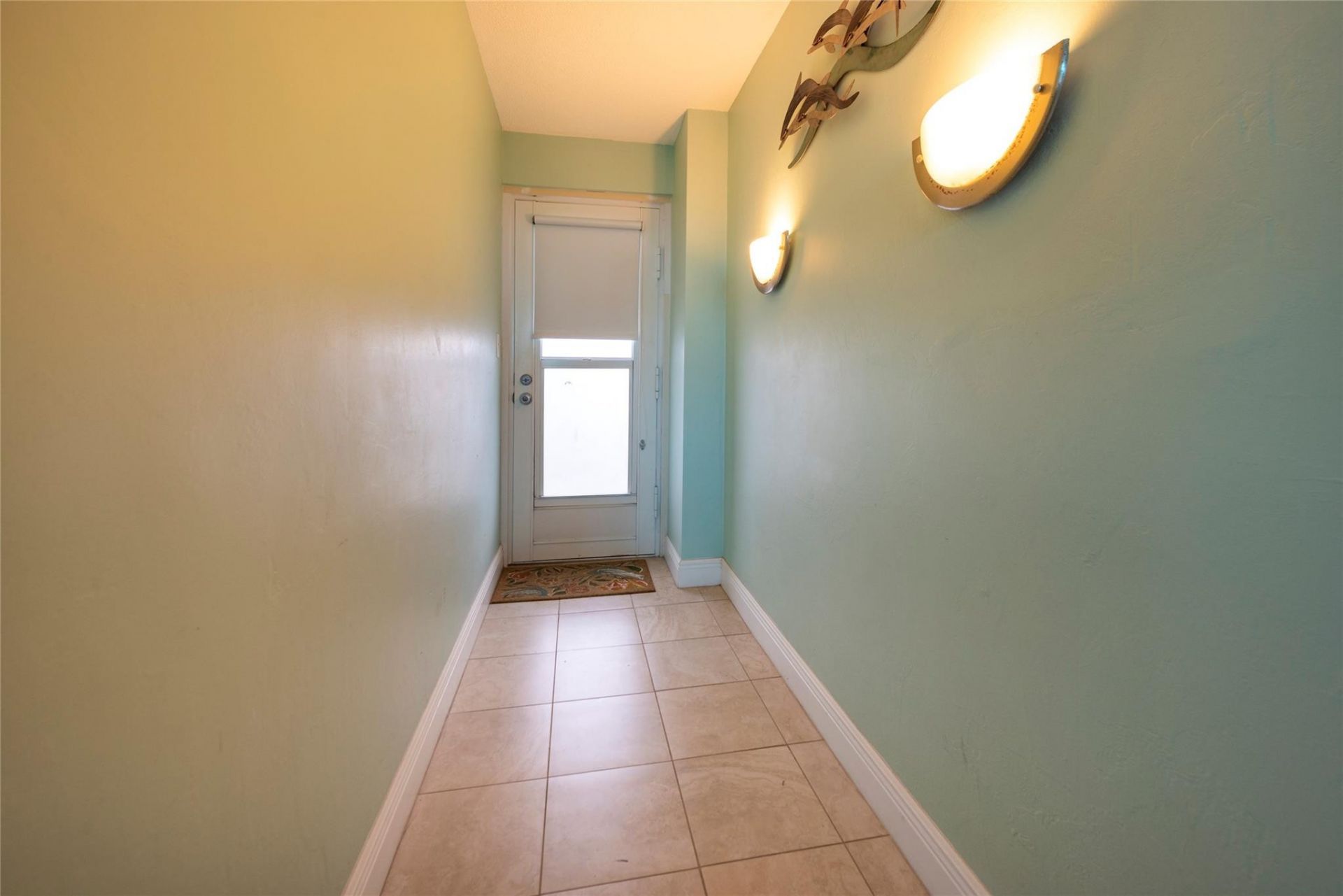 2840 N Ocean Boulevard, Unit 407, Fort Lauderdale, FL 33308 Photo