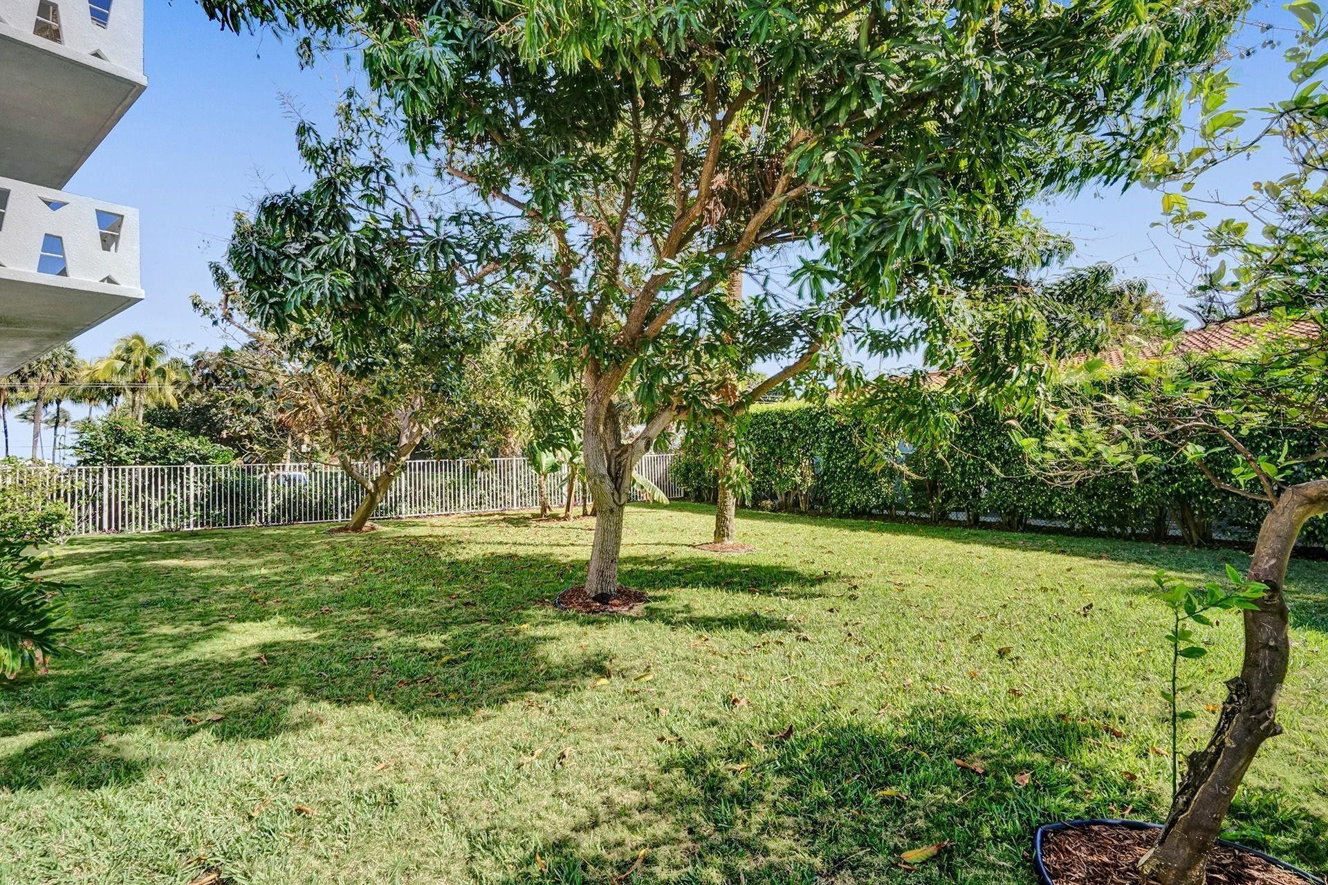 2840 N Ocean Boulevard, Unit 407, Fort Lauderdale, FL 33308 Photo