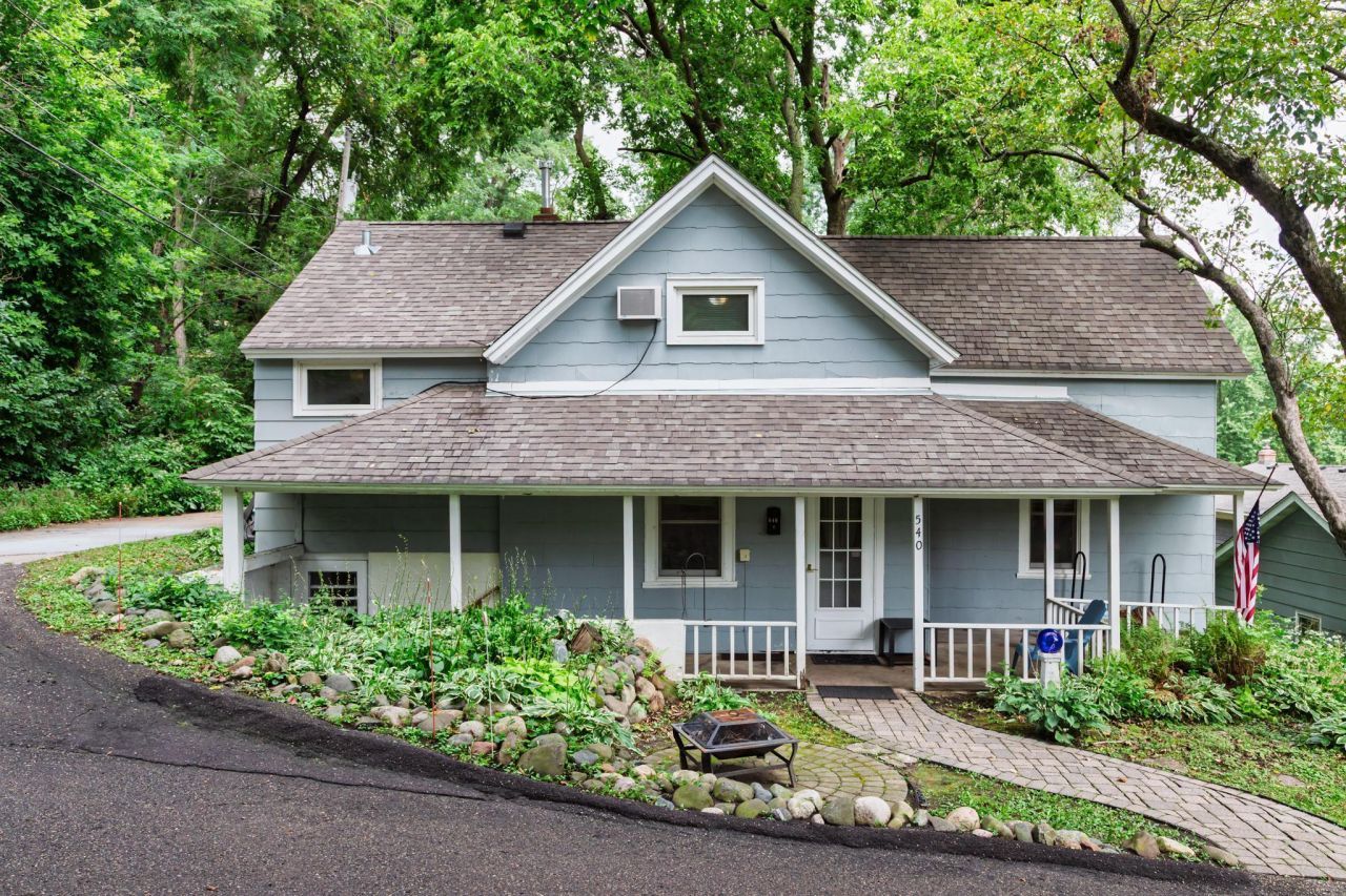 540 2nd Avenue S, Bayport, MN 55003 Main Photo