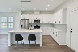 1904 Gumwood Boulevard photo 4