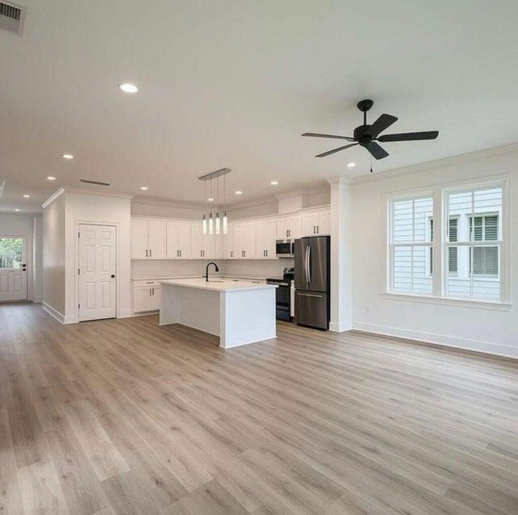 1904 Gumwood Boulevard Photo 7