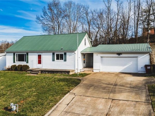 1126 Colegate Drive, Marietta, OH 45750