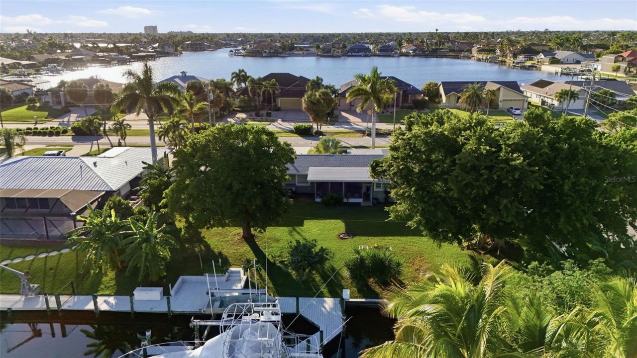 5229 Pelican Boulevard, Cape Coral, FL 33914 Photo