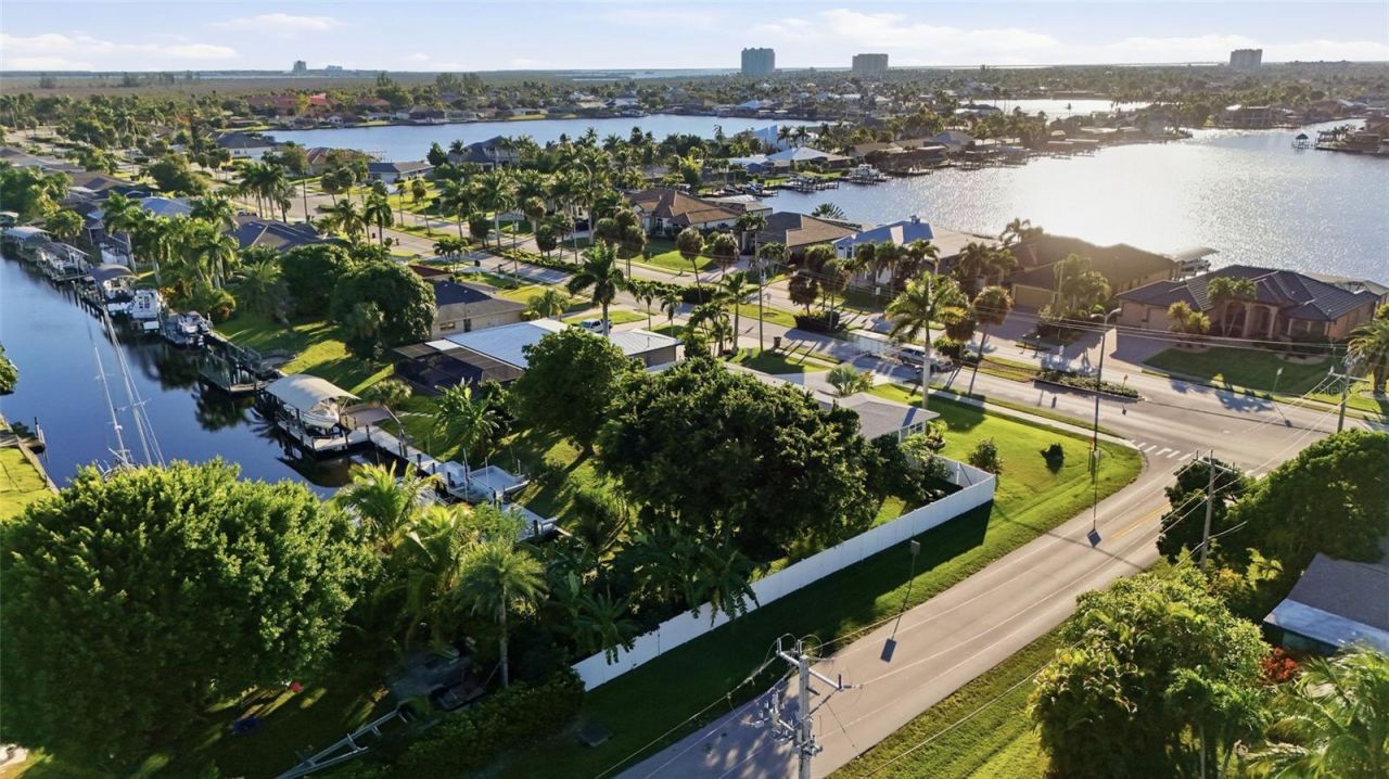 5229 Pelican Boulevard, Cape Coral, FL 33914 Photo