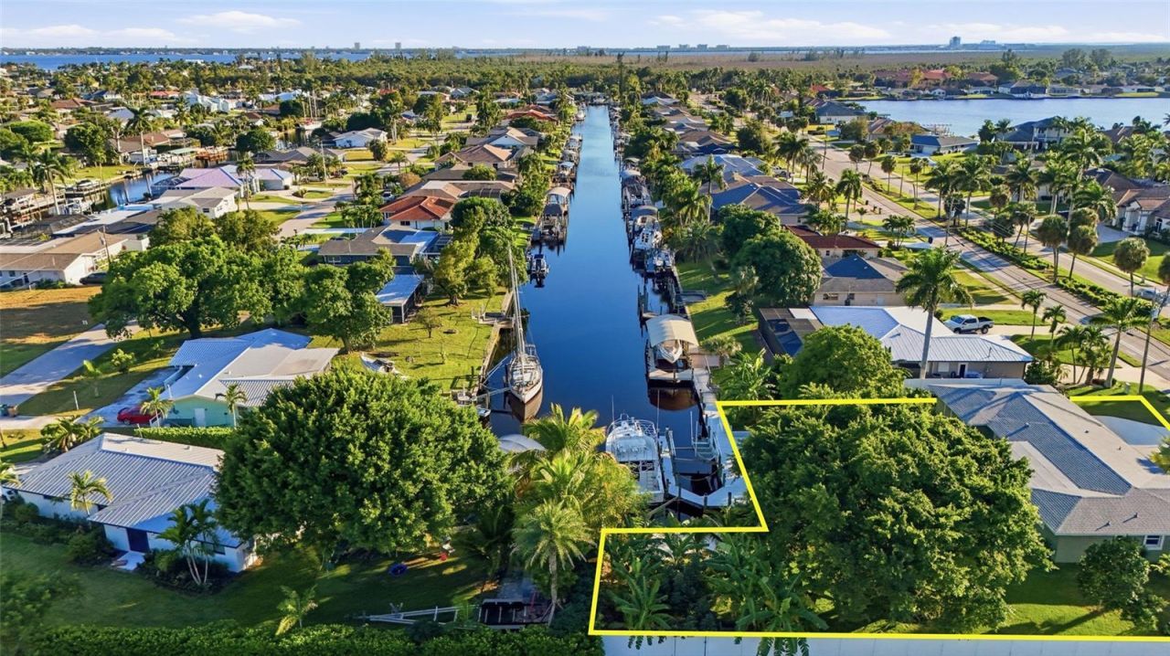 5229 Pelican Boulevard, Cape Coral, FL 33914 Photo