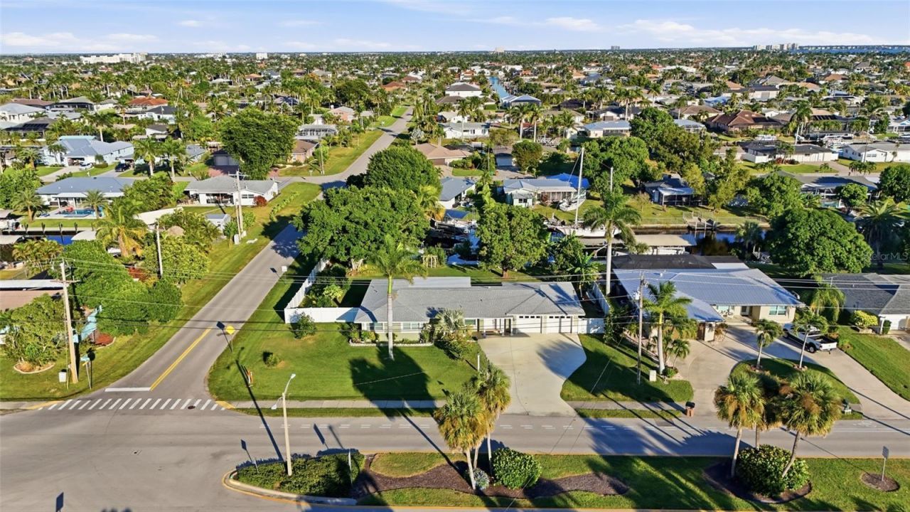 5229 Pelican Boulevard, Cape Coral, FL 33914 Photo