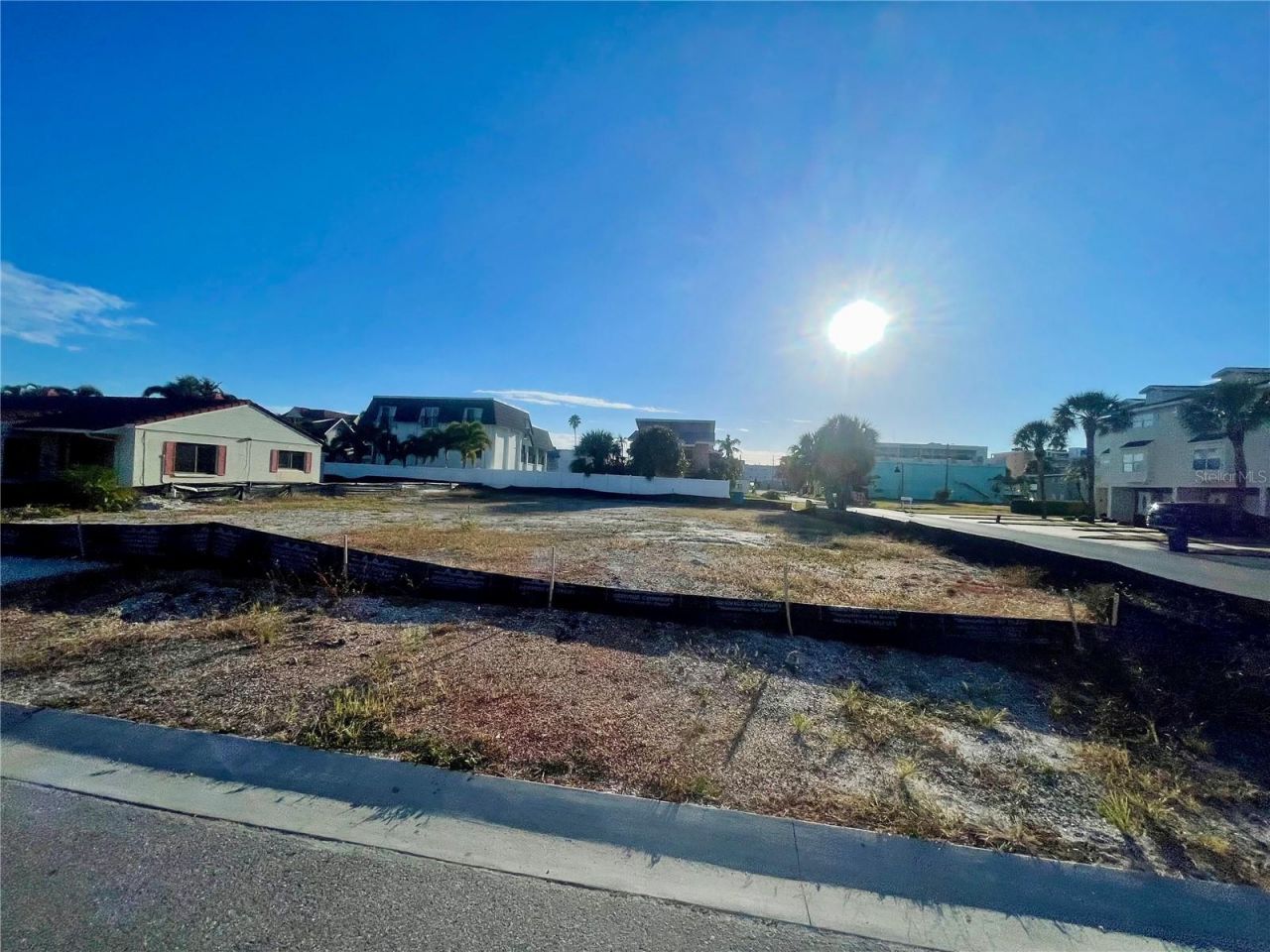 17010 2nd Street E, North Redington Beach, FL 33708 Photo