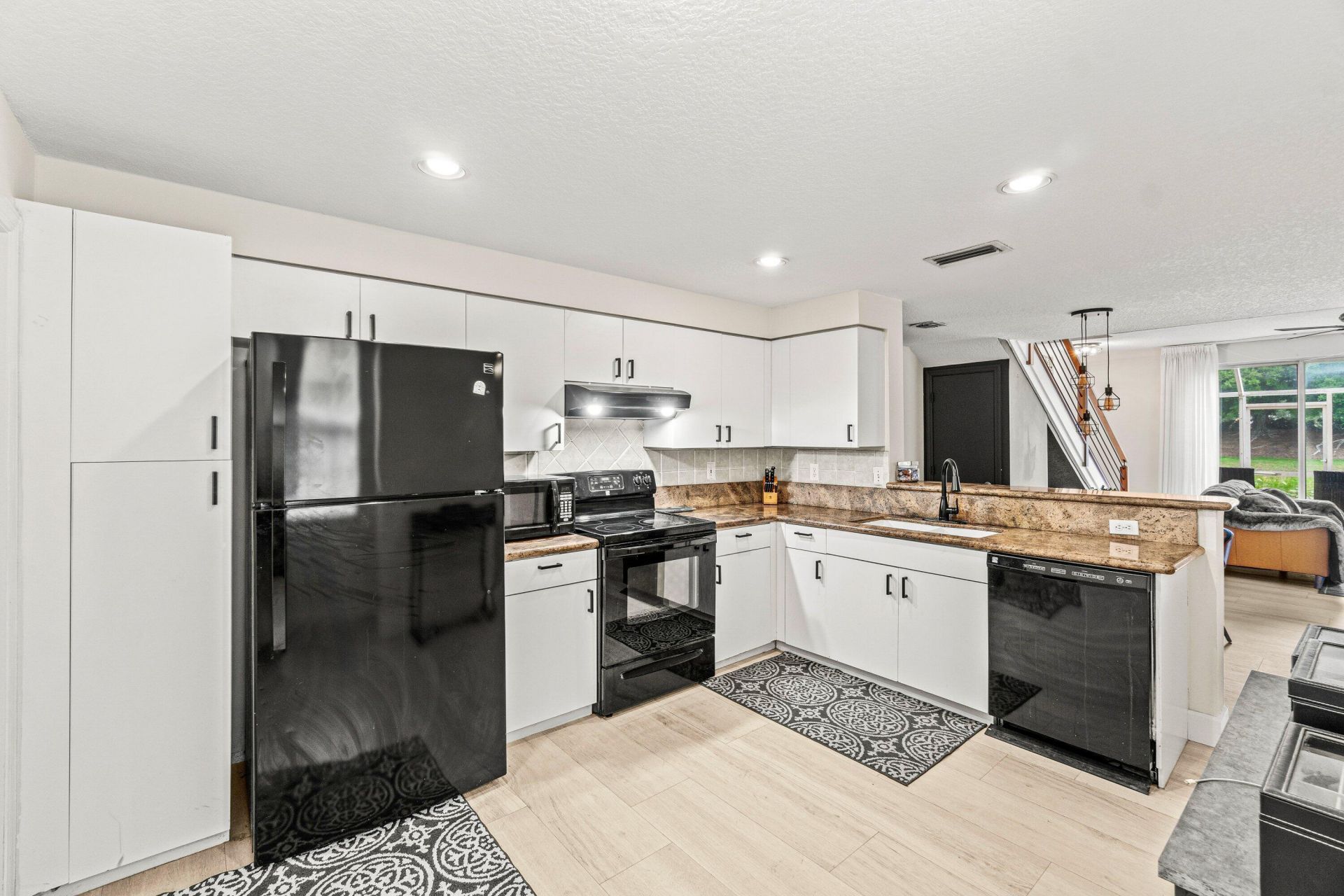 1588 Veracruz Lane, Unit 1588, Weston, FL 33327 Photo