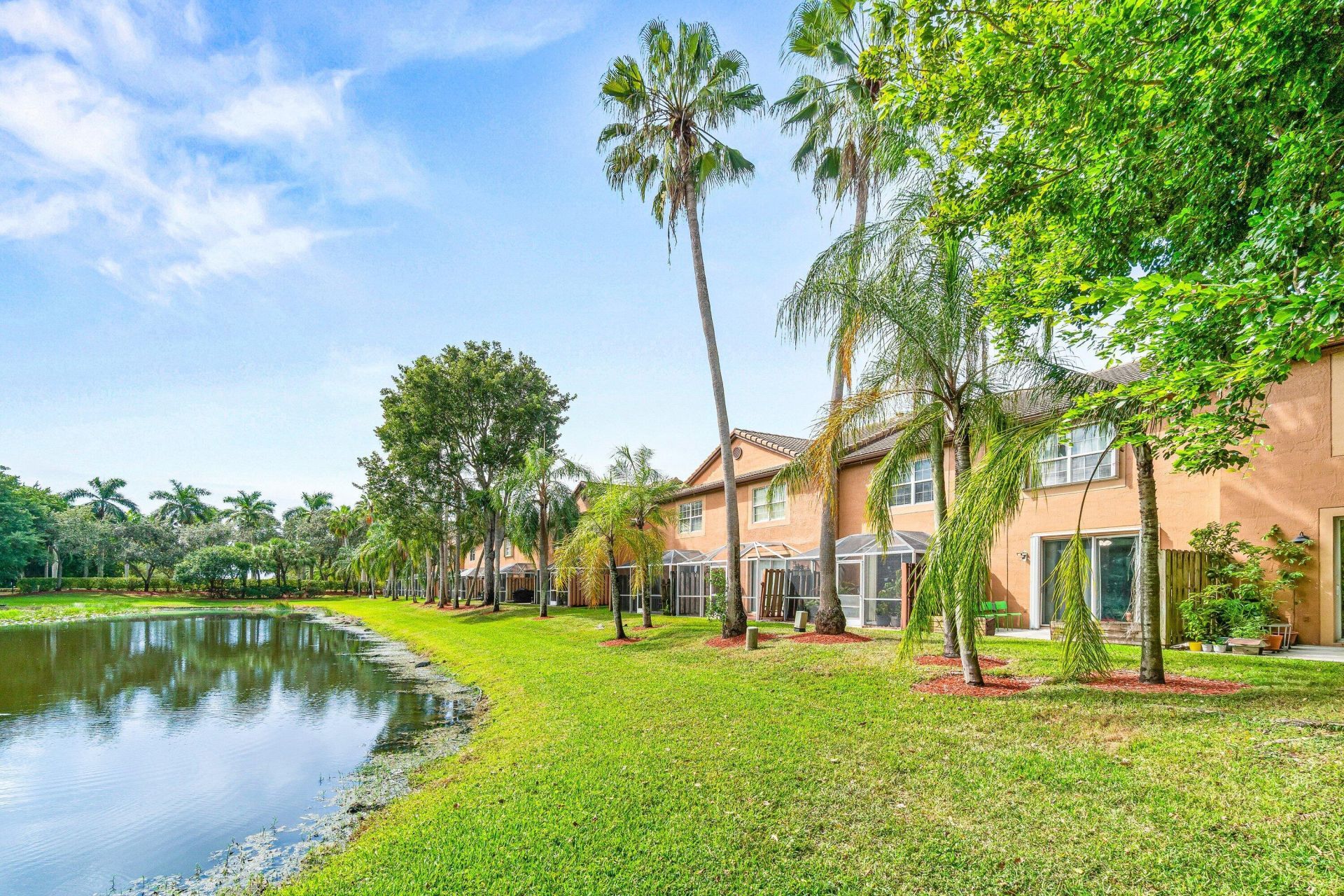 1588 Veracruz Lane, Unit 1588, Weston, FL 33327 Photo