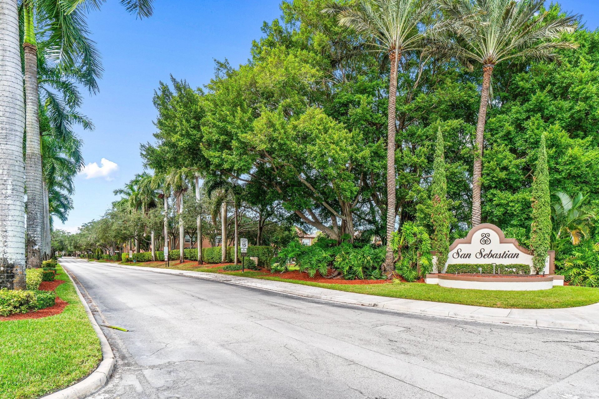 1588 Veracruz Lane, Unit 1588, Weston, FL 33327 Photo