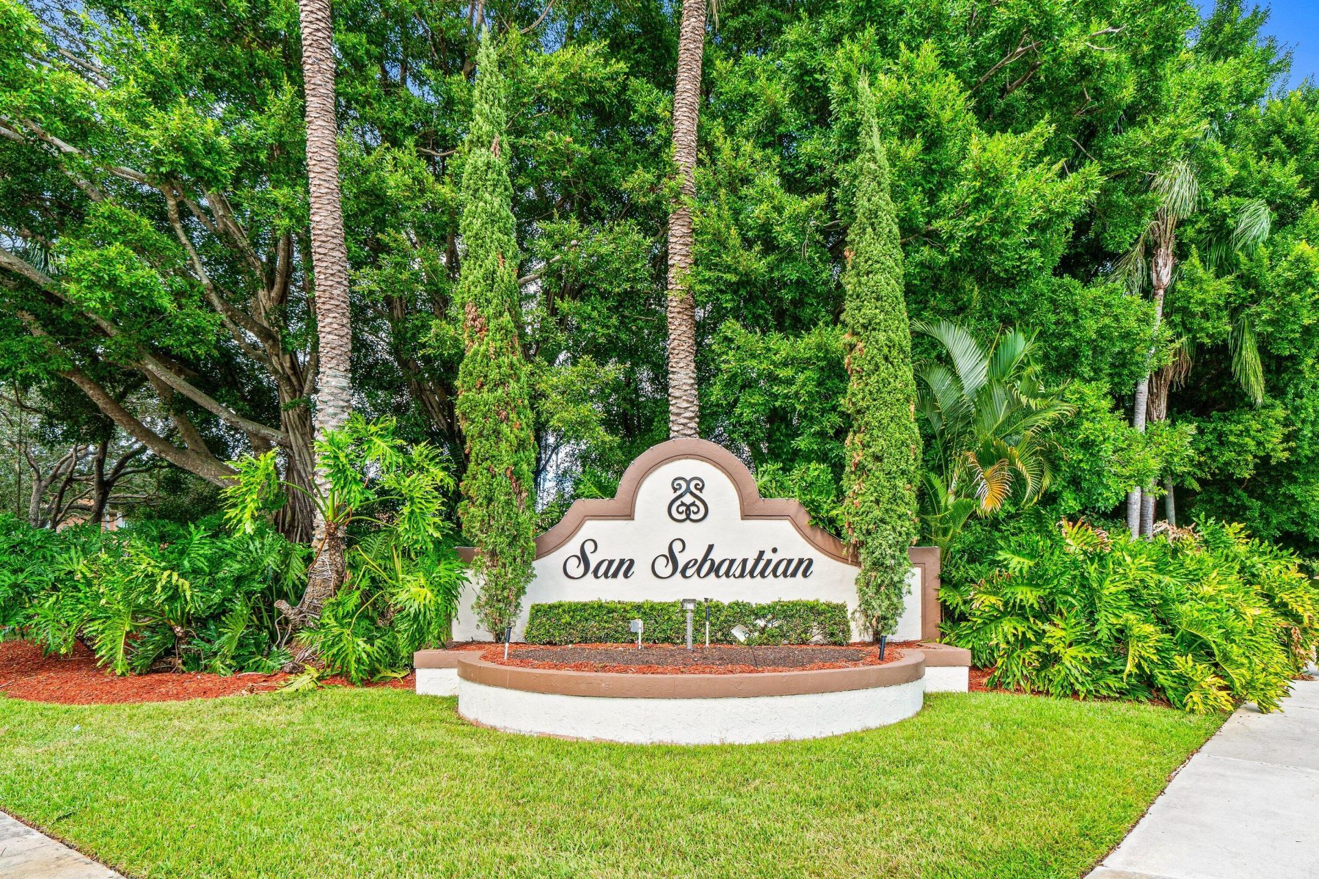 1588 Veracruz Lane, Unit 1588, Weston, FL 33327 Photo