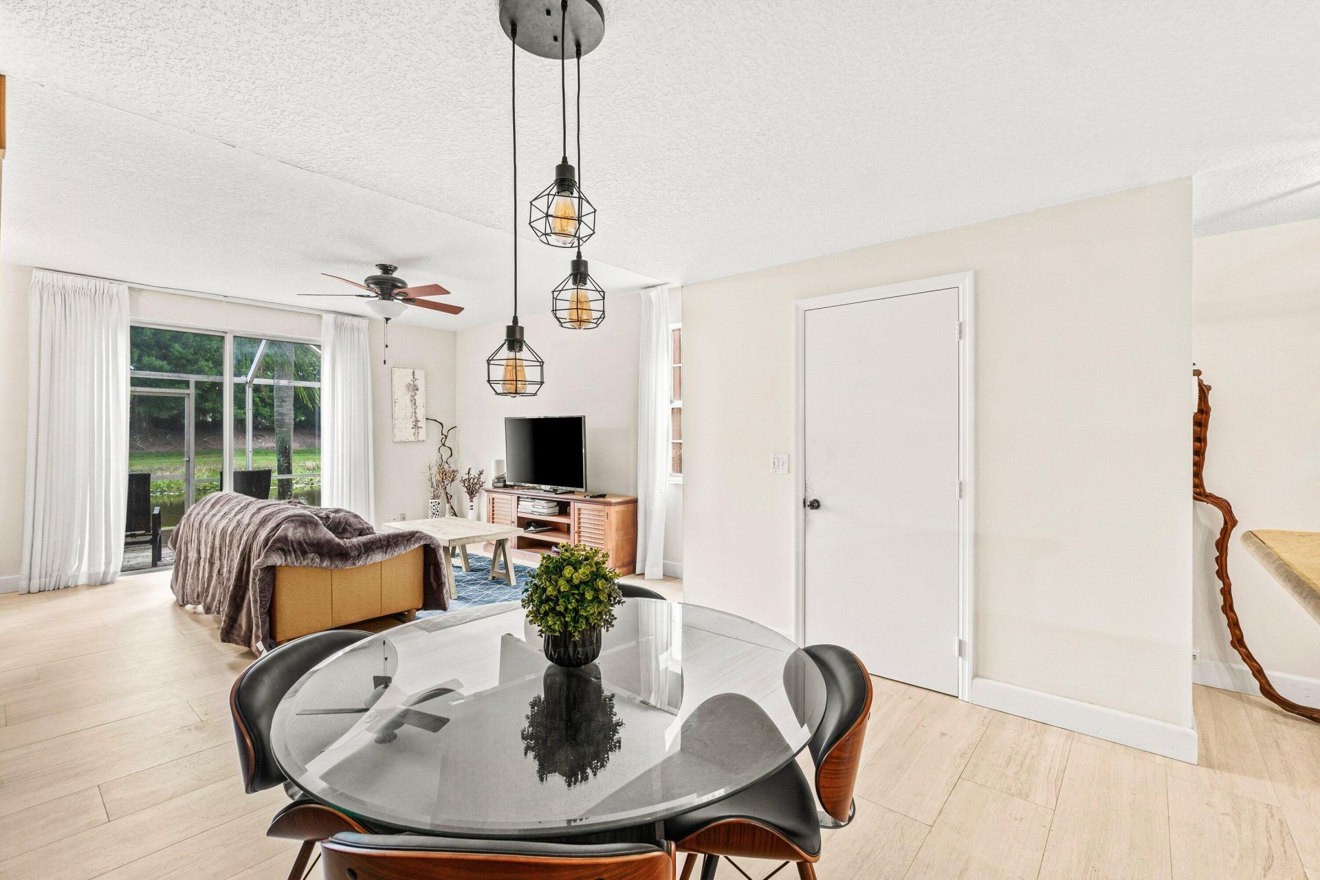 1588 Veracruz Lane, Unit 1588, Weston, FL 33327 Photo