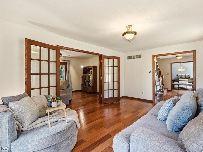 951 S Azalea Boulevard, Barberton, OH 44203 Photo 13