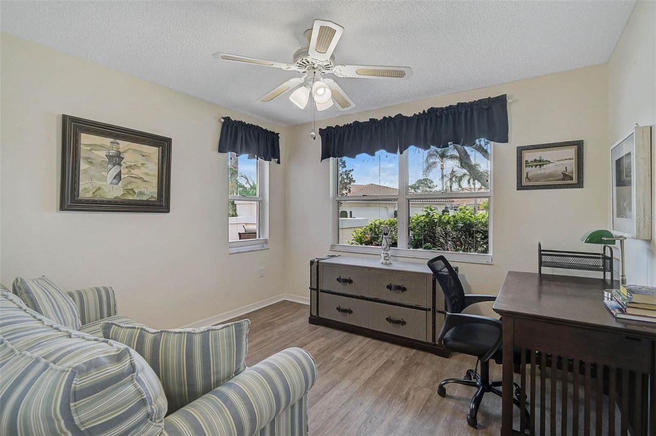 7341 Golf Pointe Circle, Sarasota, FL 34243 Photo
