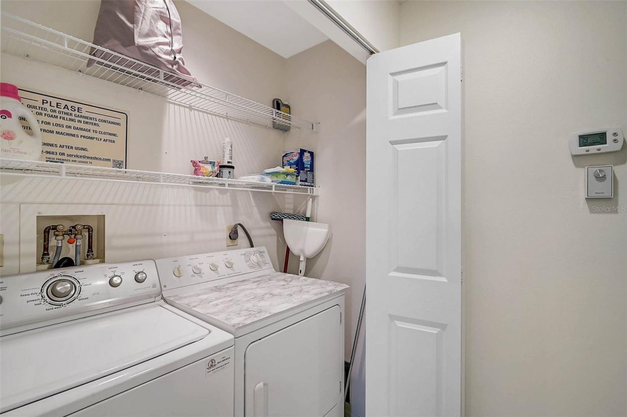 7341 Golf Pointe Circle, Sarasota, FL 34243 Photo