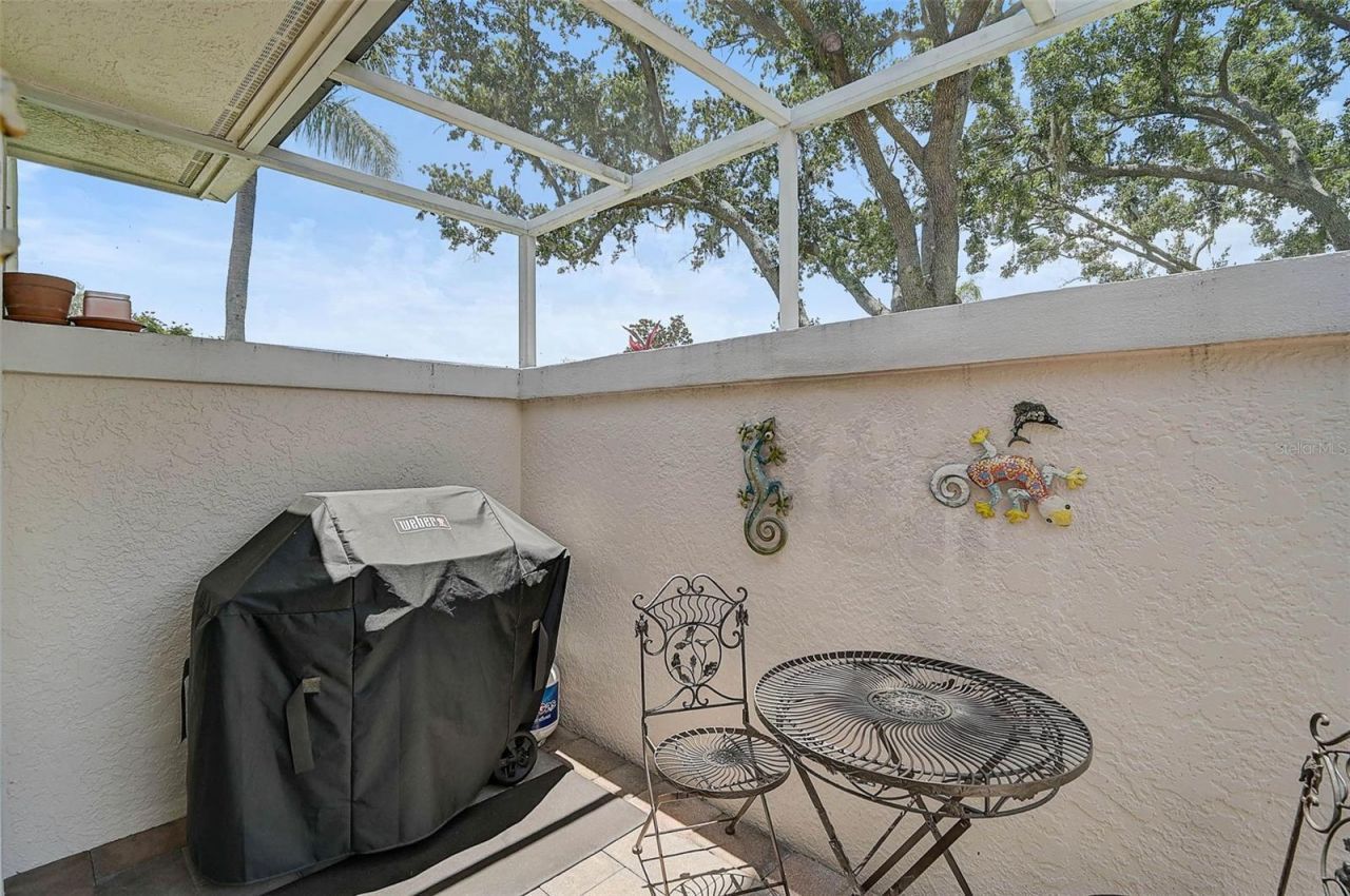 7341 Golf Pointe Circle, Sarasota, FL 34243 Photo