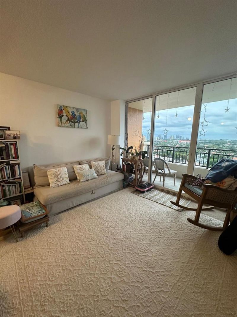 3232 Coral Way, Unit 1607, Miami, FL 33145 Photo