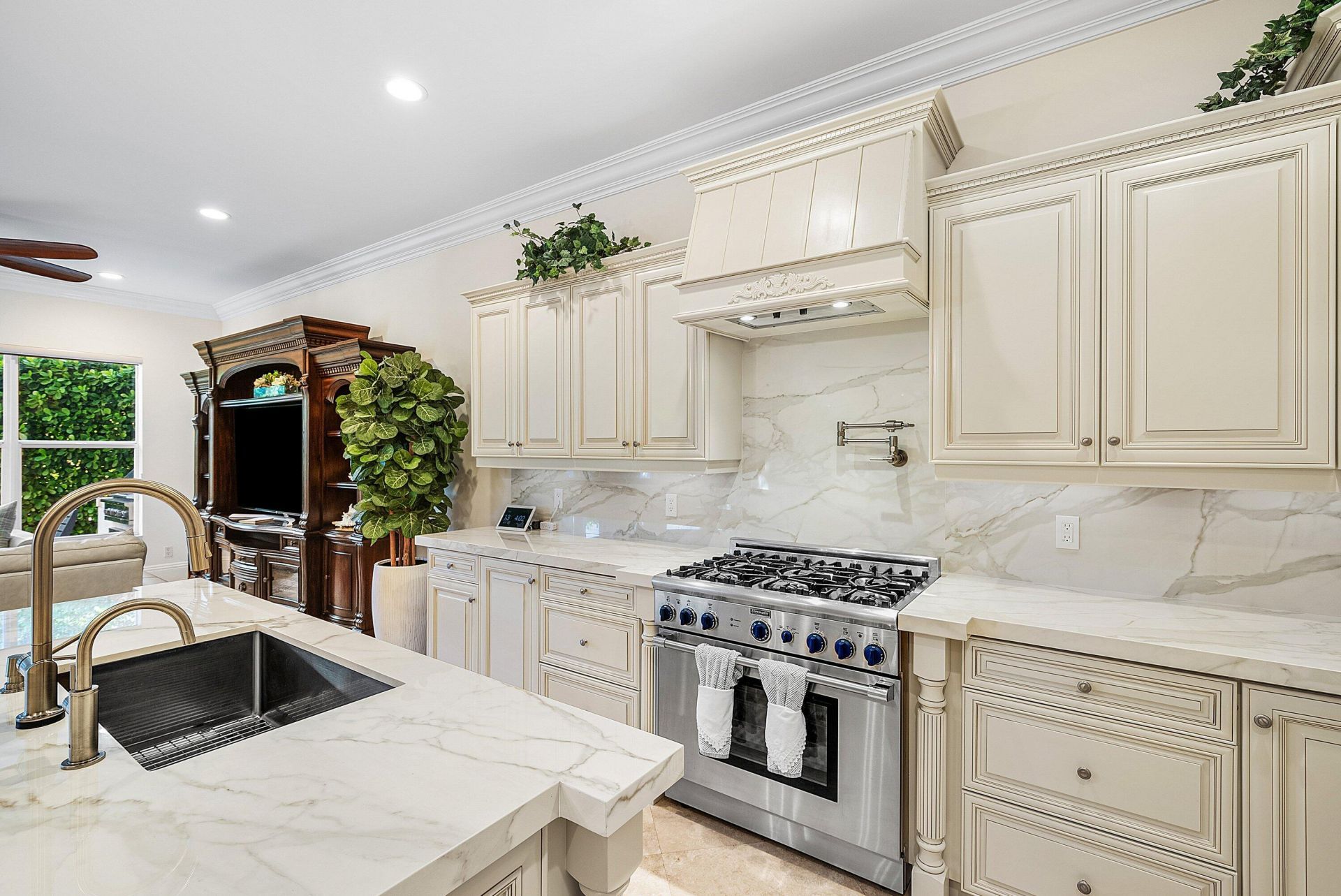 712 NE 71st Street, Boca Raton, FL 33487 Photo