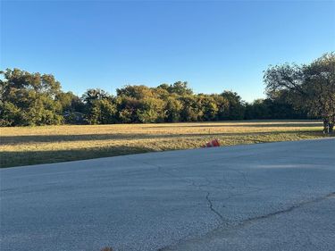 5717 Wilbarger Street, Fort Worth, TX 76119