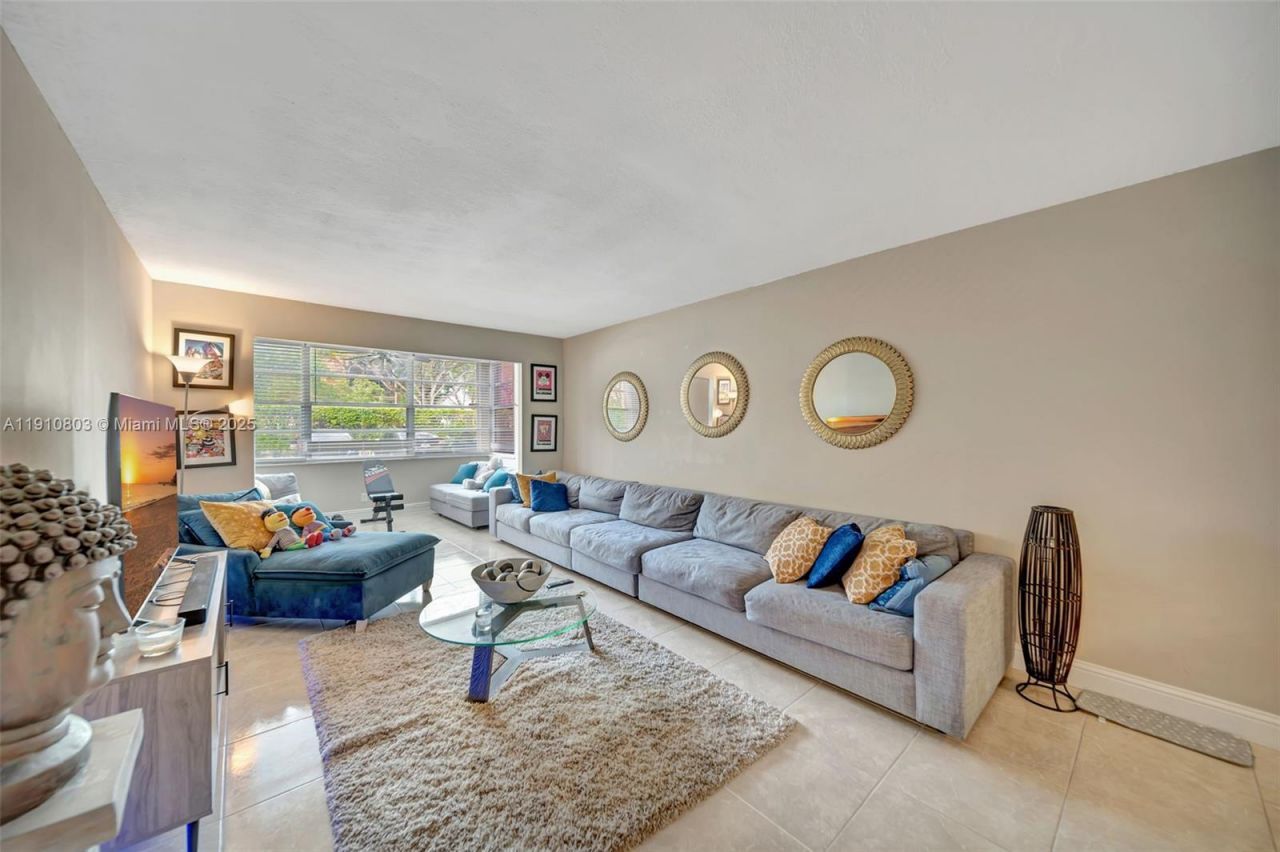 6700 Cypress Rd, Unit 105, Plantation, FL 33317 Photo