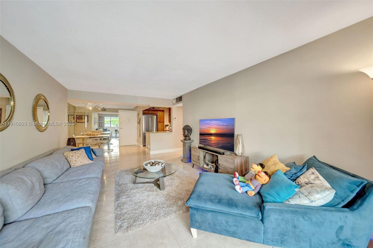 6700 Cypress Rd, Unit 105, Plantation, FL 33317 Photo