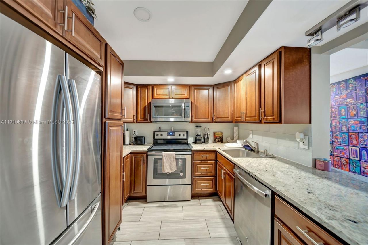 6700 Cypress Rd, Unit 105, Plantation, FL 33317 Photo