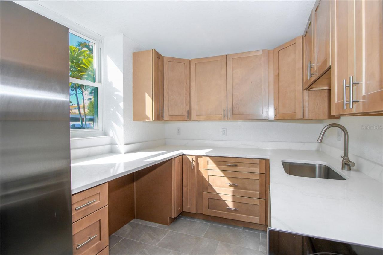 7425 Bay Island Drive S, Unit 108, South Pasadena, FL 33707 Photo