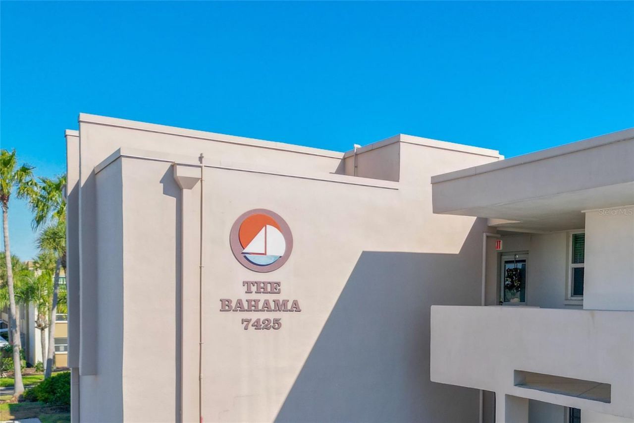 7425 Bay Island Drive S, Unit 108, South Pasadena, FL 33707 Photo