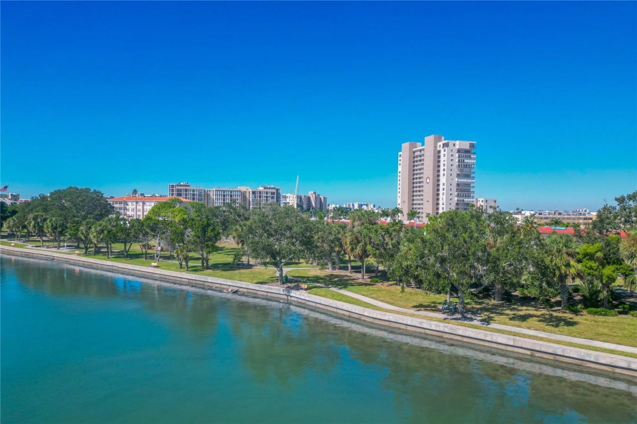 7425 Bay Island Drive S, Unit 108, South Pasadena, FL 33707 Photo