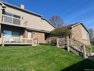 7147 Elmhurst, West Bloomfield Twp, MI 48322