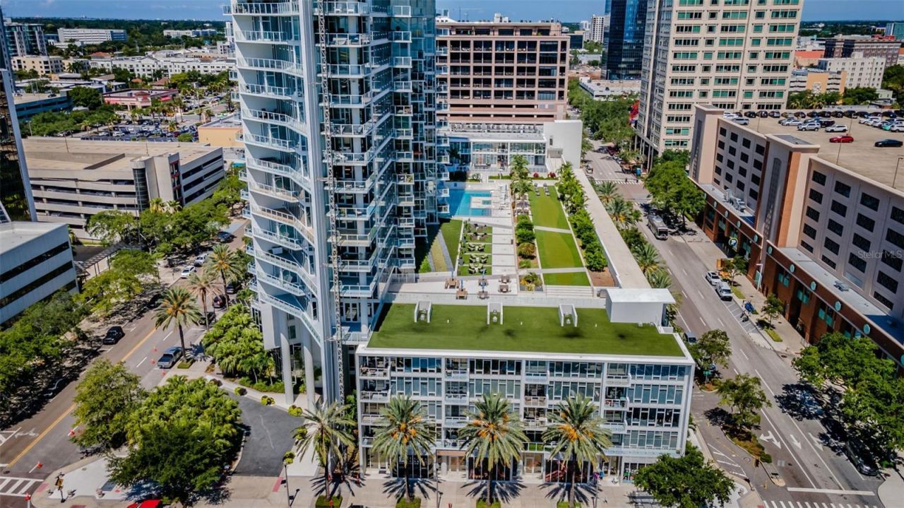 175 1st Street S, Unit 2604, Saint Petersburg, FL 33701 Photo