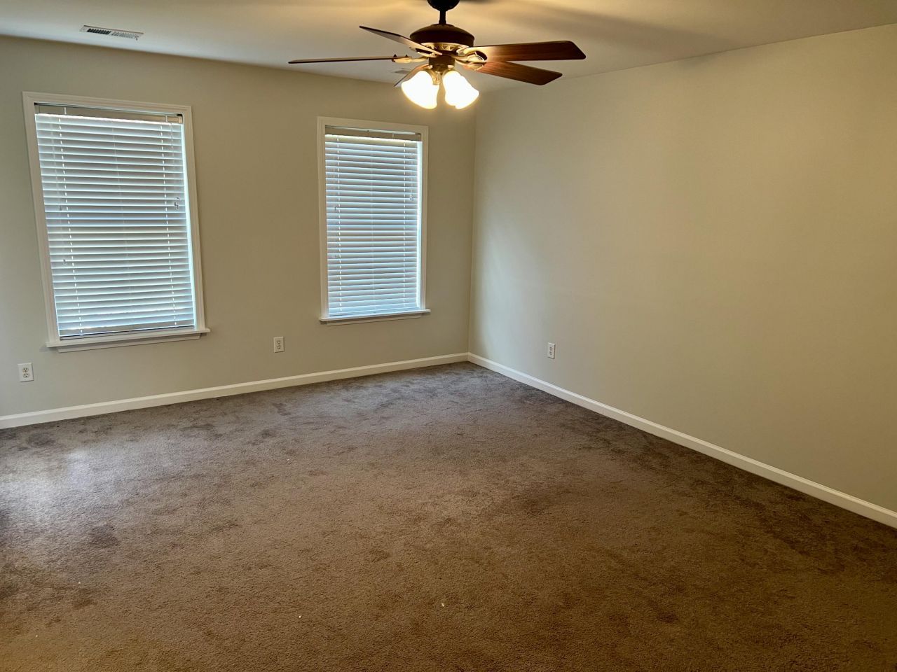 1501 Thoroughbred Boulevard Photo 25