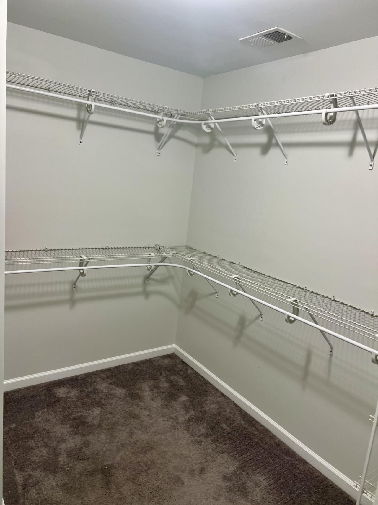 1501 Thoroughbred Boulevard Photo 33