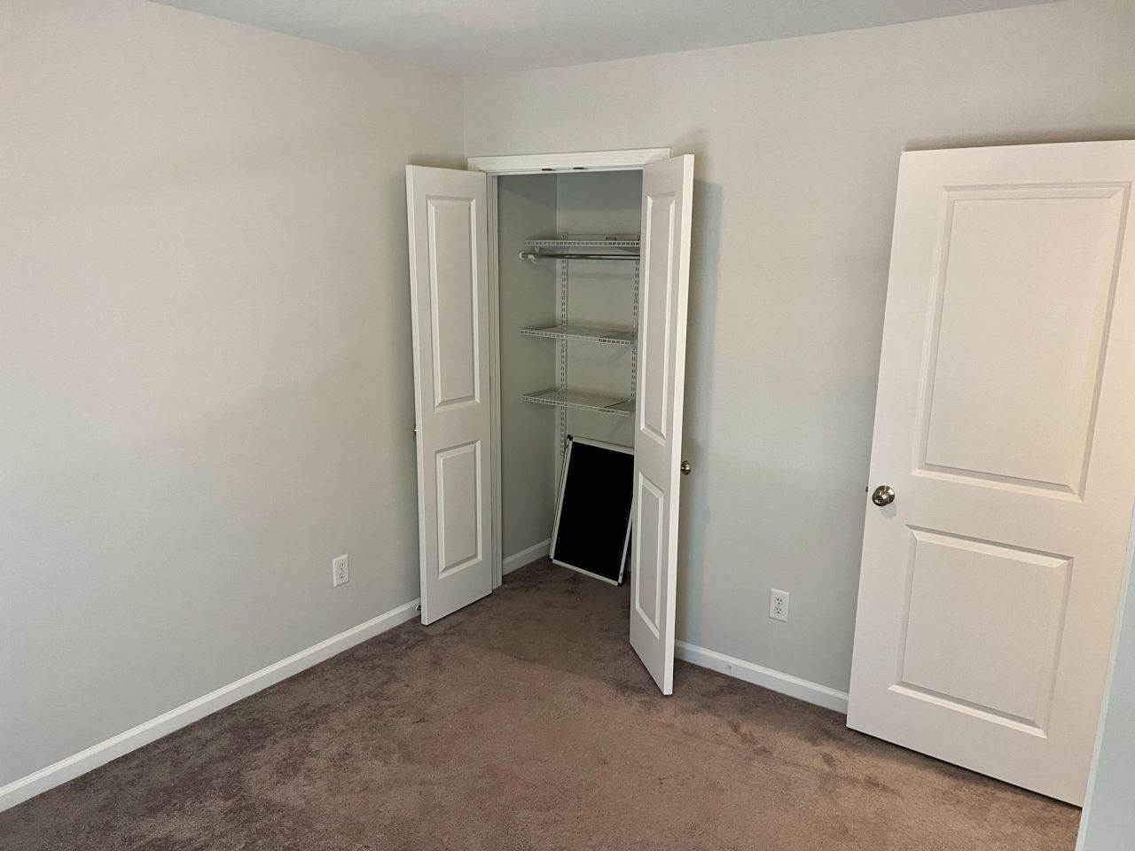 1501 Thoroughbred Boulevard Photo 40