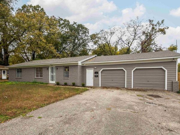 663 MOSS RD, Memphis, TN 38117