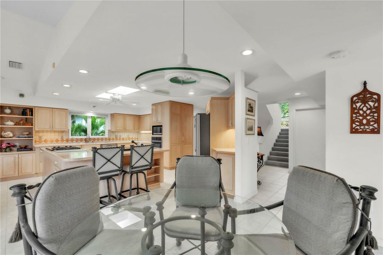 103 Sunset Lane, Anna Maria, FL 34216 Photo