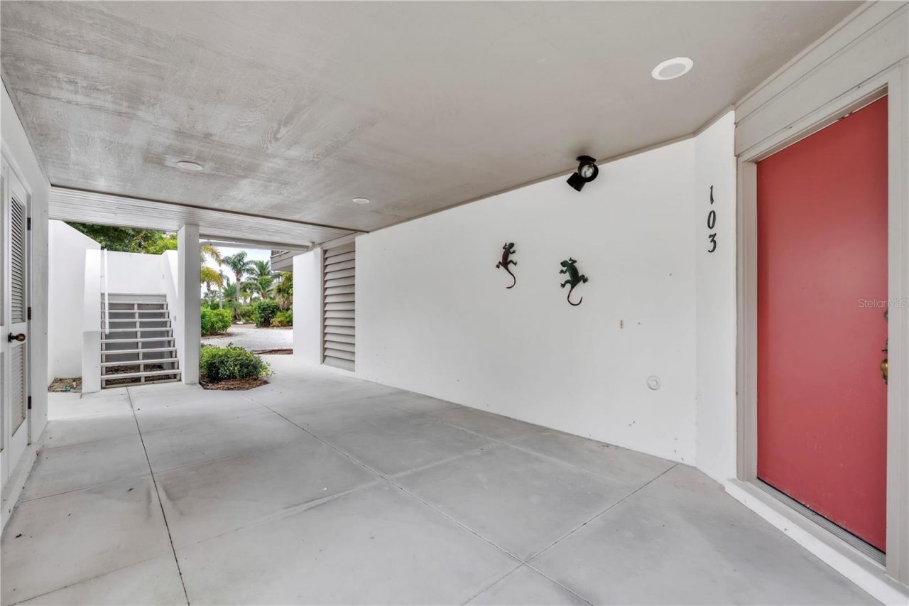 103 Sunset Lane, Anna Maria, FL 34216 Photo