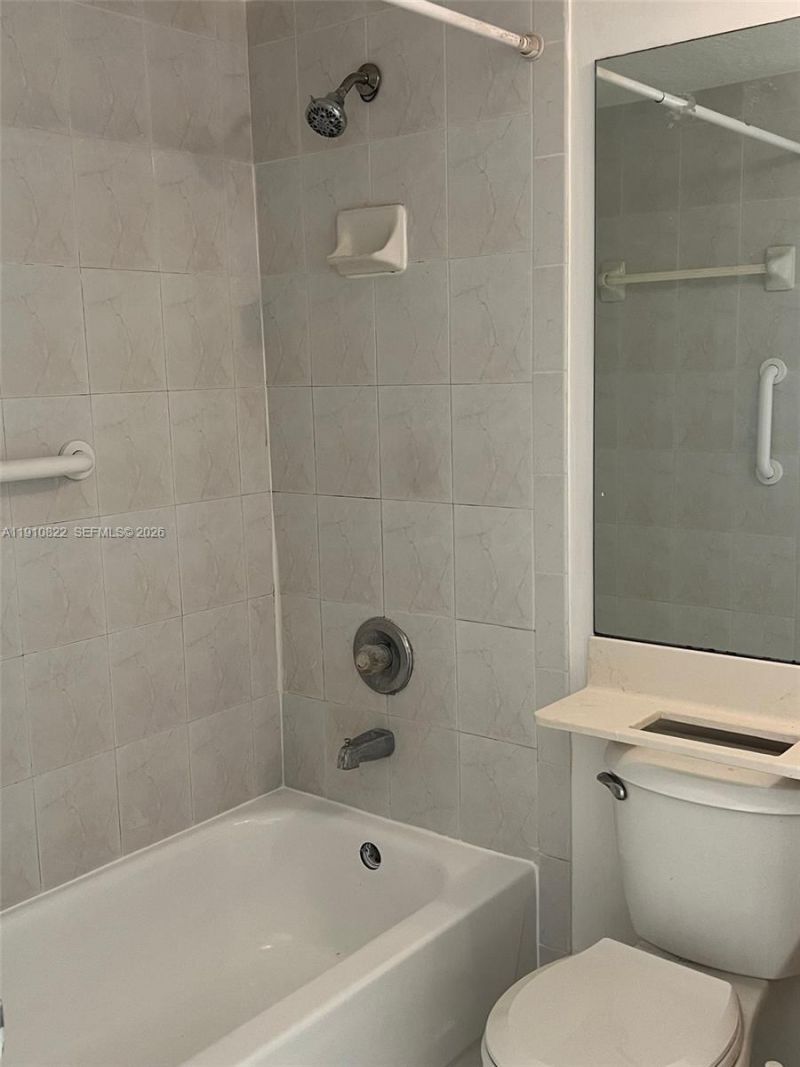 12605 SW 91st St, Unit 103, Miami, FL 33186 Photo