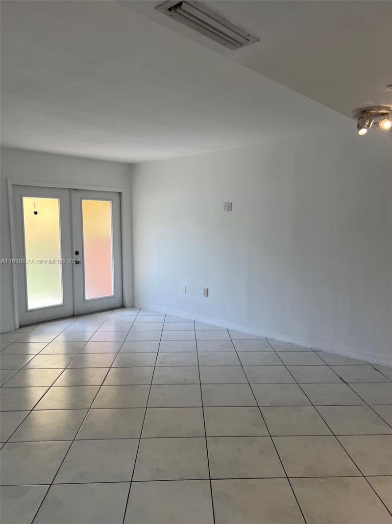 12605 SW 91st St, Unit 103, Miami, FL 33186 Photo