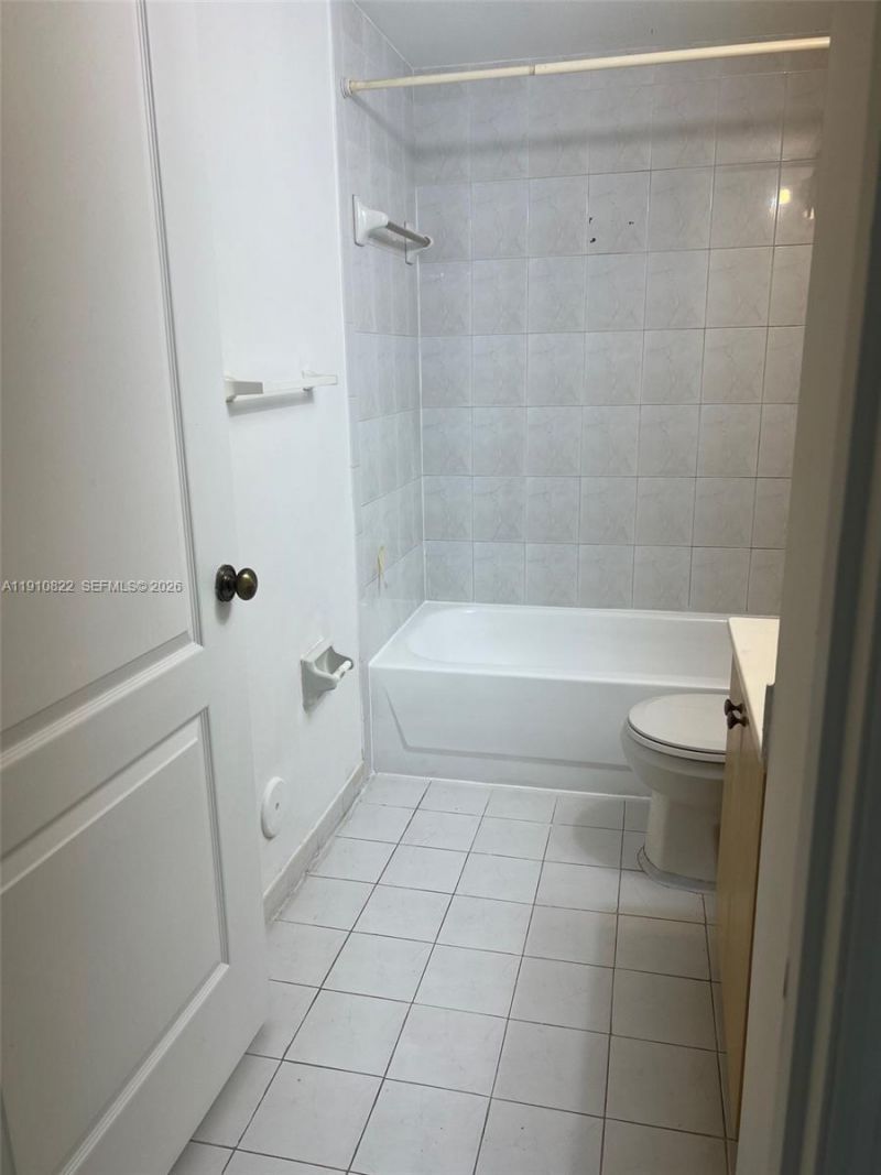 12605 SW 91st St, Unit 103, Miami, FL 33186 Photo