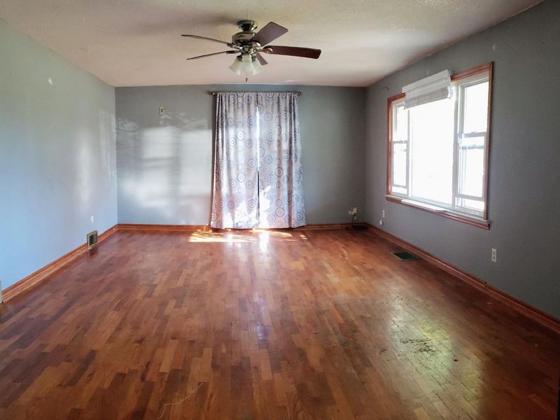 104 Mattis Drive, Lewisburg, OH 45338 Photo 6