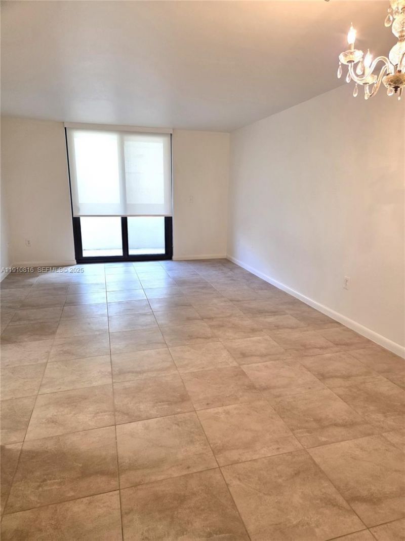1623 Collins Ave, Unit 614, Miami Beach, FL 33139 Photo