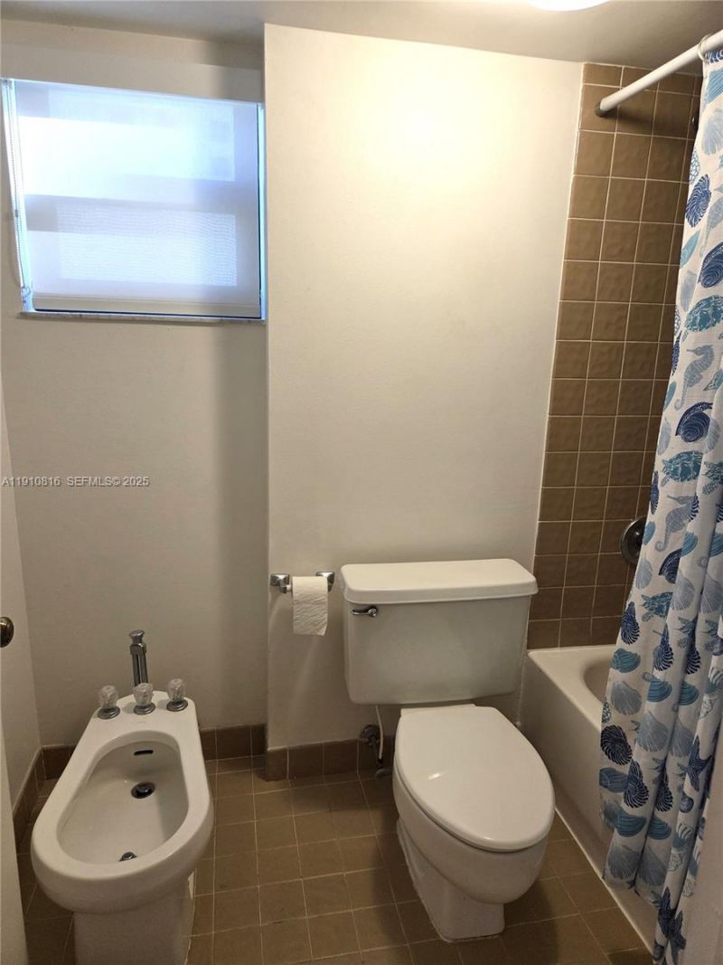 1623 Collins Ave, Unit 614, Miami Beach, FL 33139 Photo