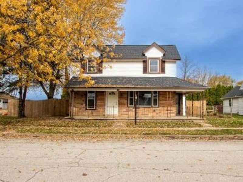 116 W Walnut Street, West Manchester, OH 45382 Photo 2