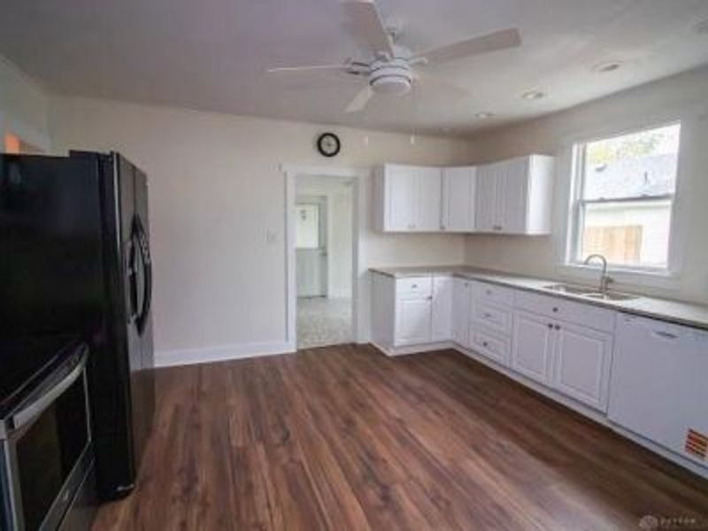 116 W Walnut Street, West Manchester, OH 45382 Photo 7