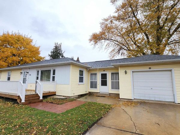 106 3rd Street S, Fairbank, IA 50629